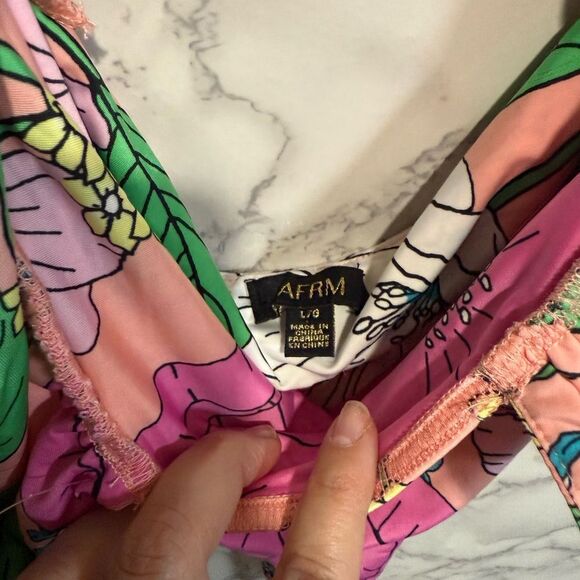 NEW AFRM Floral Halter Plunging V Bodysuit Size L - Picture 3 of 8